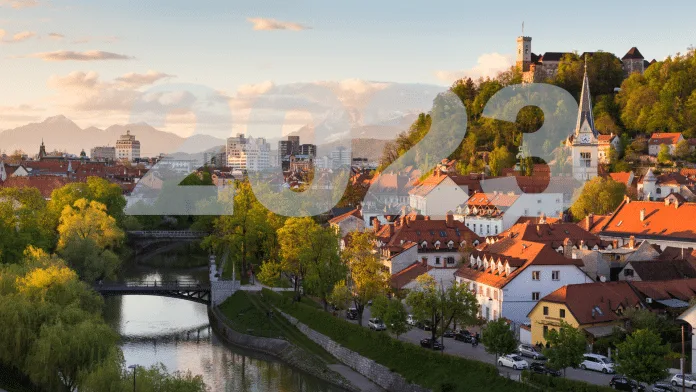 A press graphic naming SaleSqueze one of the 10 most promising Slovenian startups in 2023.