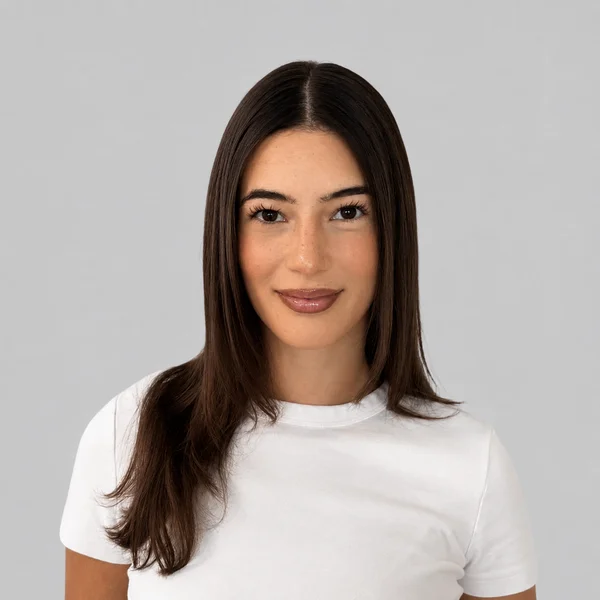 Portrait of Alja Dolenc, Customer Success Specialist at SaleSqueze.