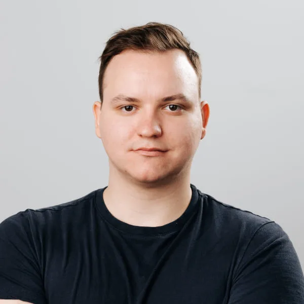 Portrait of Dejan Pajsar, Customer Success Specialist at SaleSqueze.